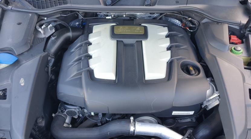 Porsche Cayenne 2 II 3.0 V6 D 245