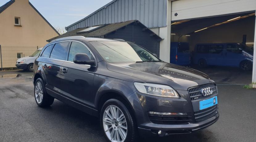 Audi Q7 3.0 V6 TDI AMBIENTE 5PL