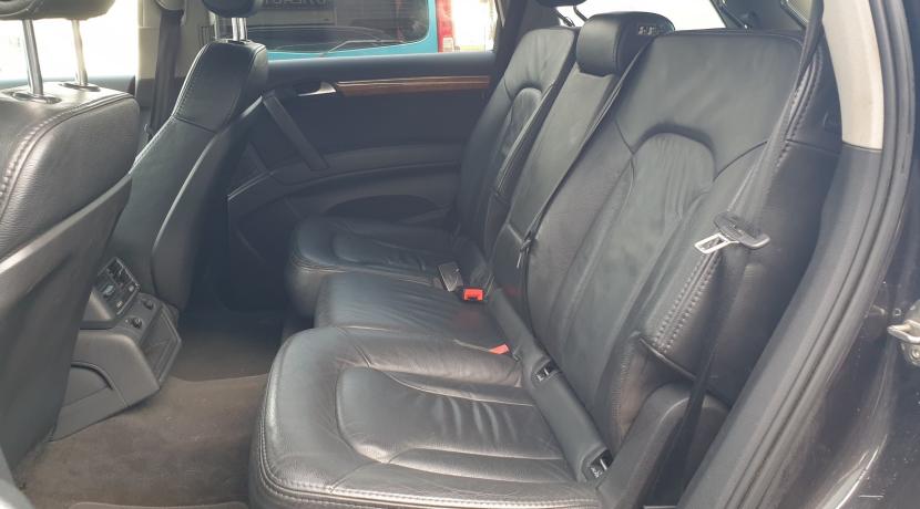 Audi Q7 3.0 V6 TDI AMBIENTE 5PL