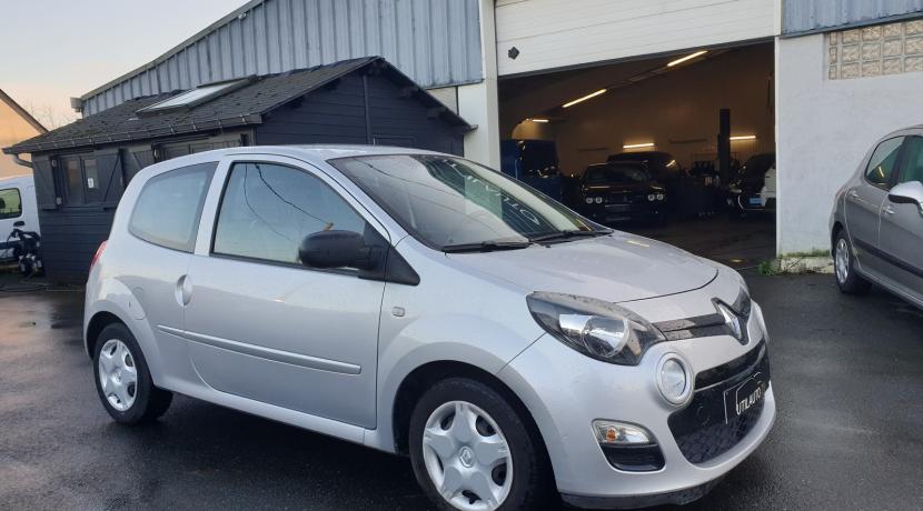 Renault Twingo 2 II (2) 1.2 LEV 16V 75 LIFE ECO2
