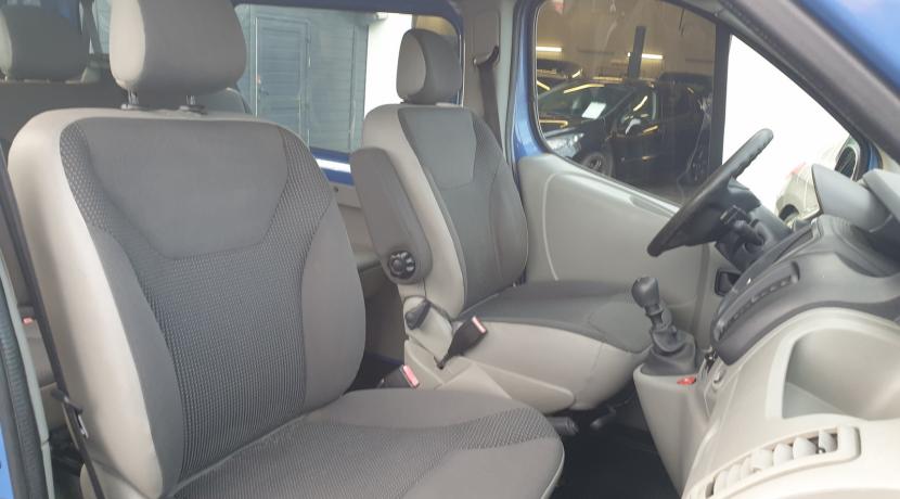 Opel Vivaro Combi COMBI K2700 C1 PACK CLIM CD20 2.0 CDTI 115 FAP