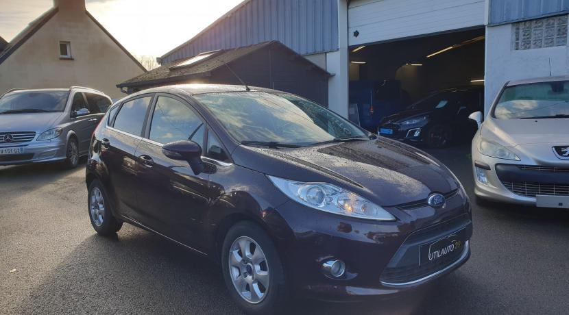 Ford Fiesta 5 1.6 TDCI 115 TITANIUM 5P