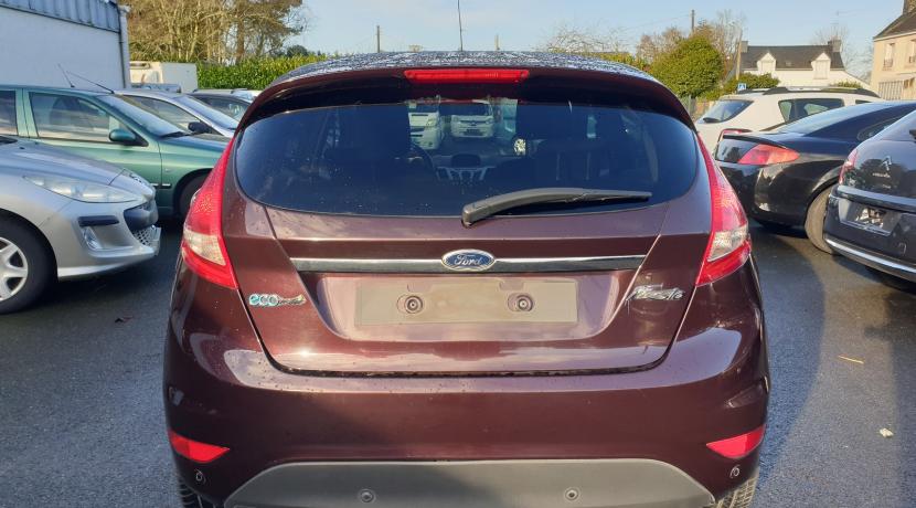 Ford Fiesta 5 1.6 TDCI 115 TITANIUM 5P