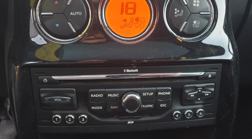Citroen C3 (2e Generation) II 1.4 HDI 70 FAP EXCLUSIVE