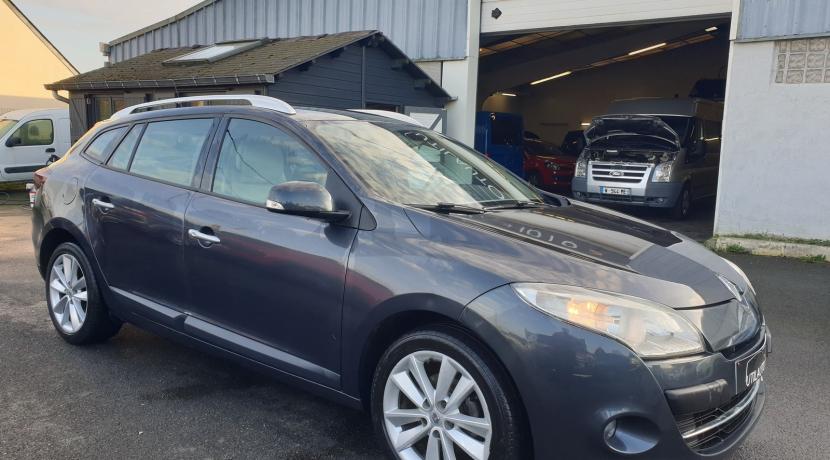 Renault Megane 3 Estate III ESTATE 1.5 DCI 110 FAP CARMINAT TOMTOM EURO5