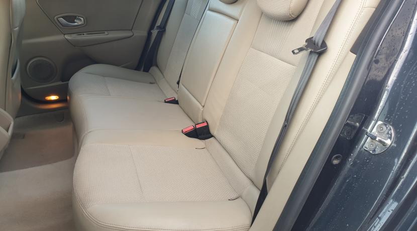Renault Megane 3 Estate III ESTATE 1.5 DCI 110 FAP CARMINAT TOMTOM EURO5