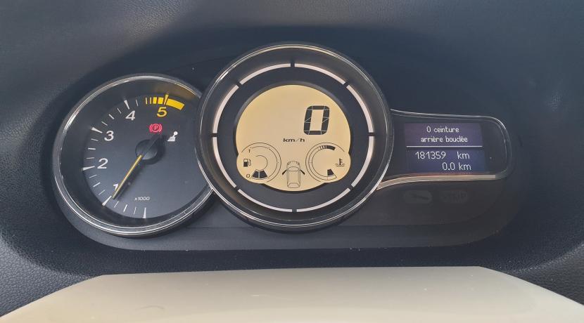 Renault Megane 3 Estate III ESTATE 1.5 DCI 110 FAP CARMINAT TOMTOM EURO5