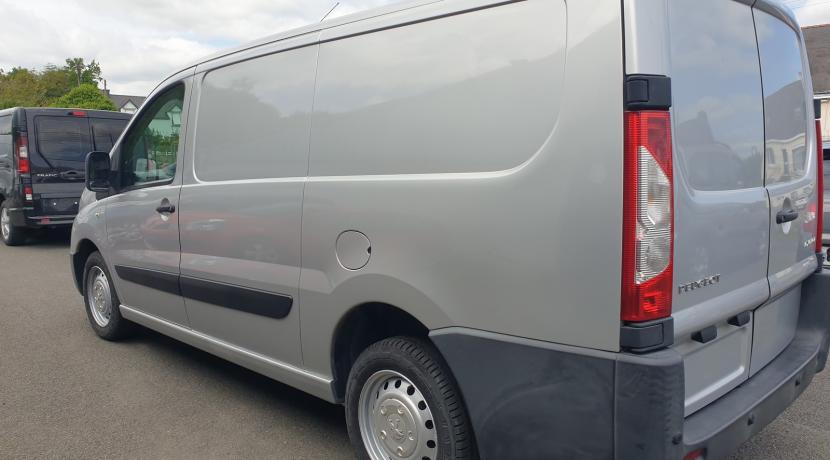 Peugeot Expert 2 Fourgon II 2.0 HDI 125 CONFORT 229 L2H1