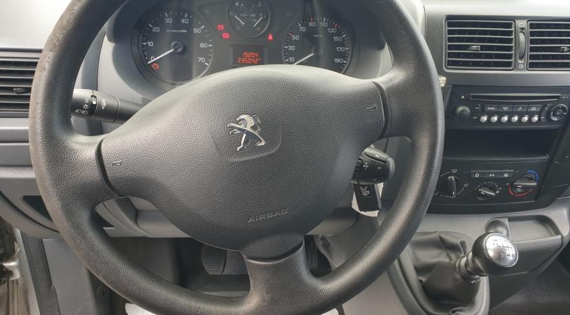 Peugeot Expert 2 Fourgon II 2.0 HDI 125 CONFORT 229 L2H1