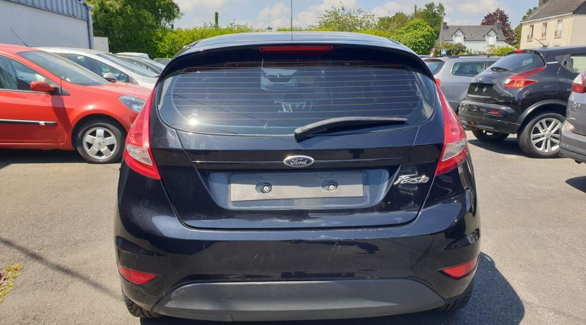 Ford Fiesta 5 V 1600 TDCI 95 DPF TREND 5P