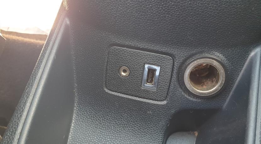 Ford Fiesta 5 V 1600 TDCI 95 DPF TREND 5P