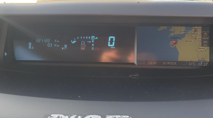 Renault Espace 4 IV (2) Long 2.0 DCI 150 FAP 25TH  7Pl BVA