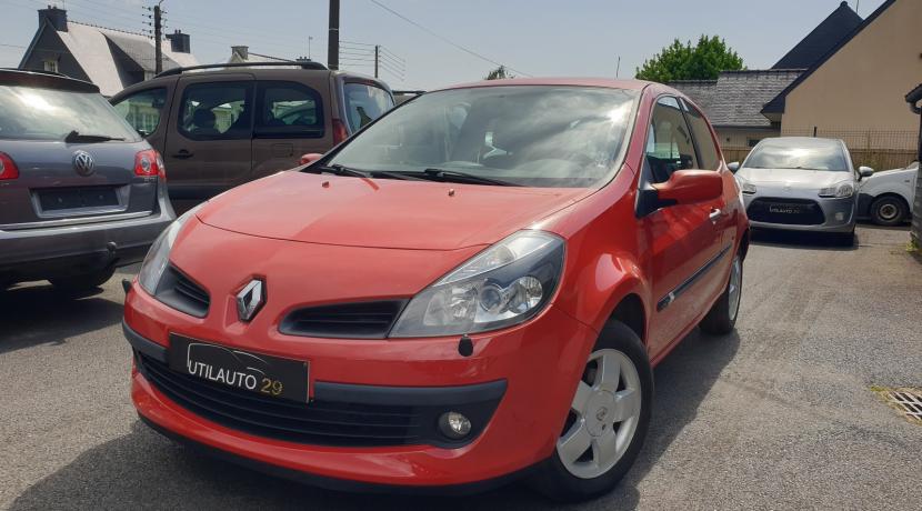 Renault Clio 3 III 1.5 DCI 105 DYNAMIQUE 3P