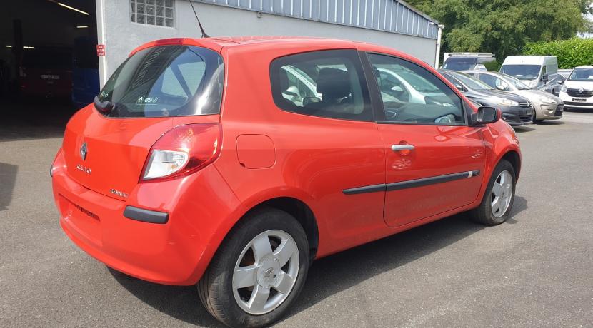 Renault Clio 3 III 1.5 DCI 105 DYNAMIQUE 3P
