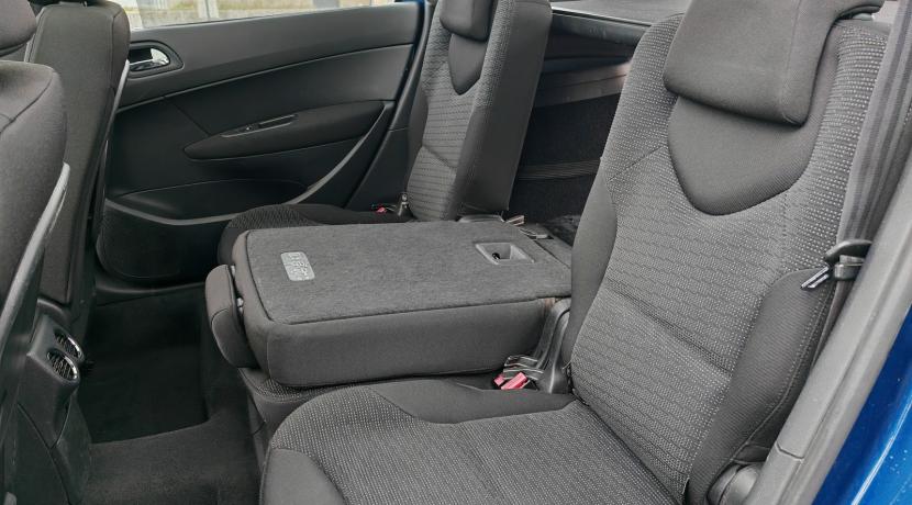 Peugeot 308 Sw SW 1.6 HDI 110 FAP CONFORT PACK 7Pl