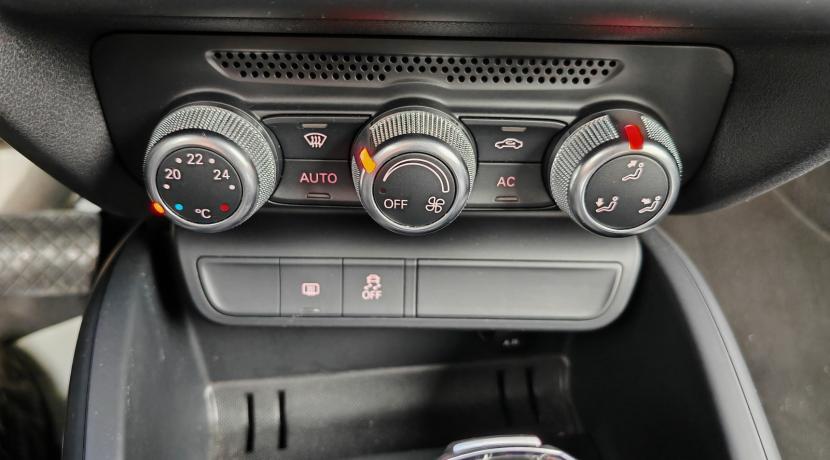 Audi A1 1.4 TFSI 122 AMBIENTE S TRONIC