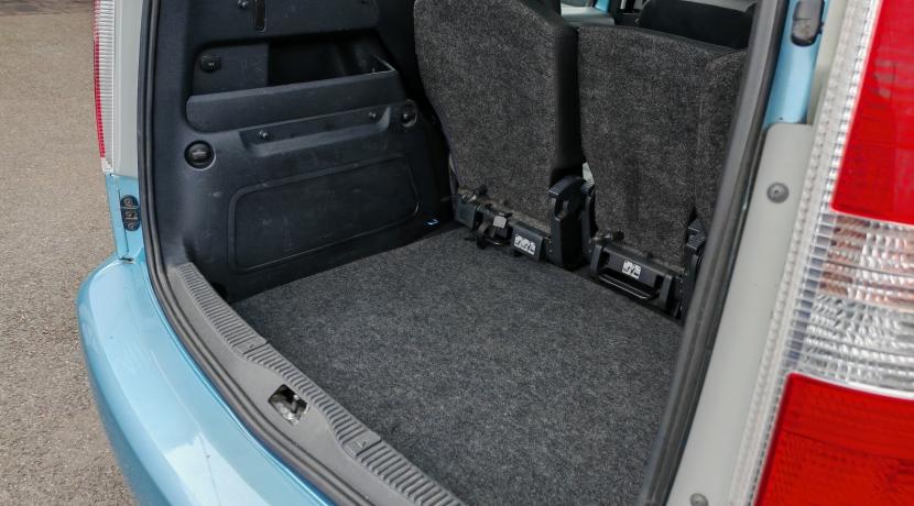 Skoda Roomster (2) 1.6 TDI 90 CR ACTIVE 2