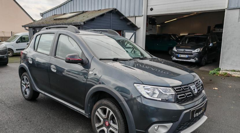 Dacia Sandero 2 Stepway II (2) STEPWAY 0.9 TCE 90 TECHROAD