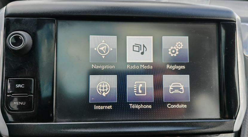 Peugeot 2008 1.6 BLUEHDI 100 S&amp;S ALLURE