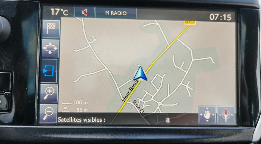 Peugeot 2008 1.6 BLUEHDI 100 S&amp;S ALLURE