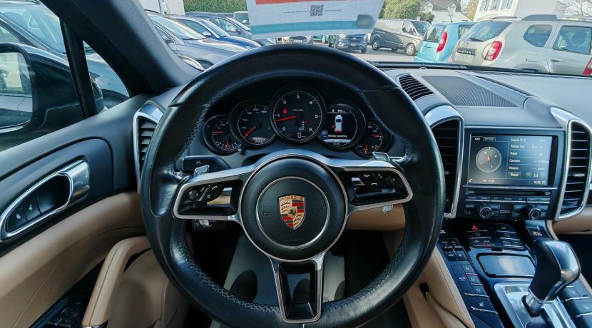 Porsche Cayenne 2 II (2) 3.0 V6 D 262 TIPTRONIC