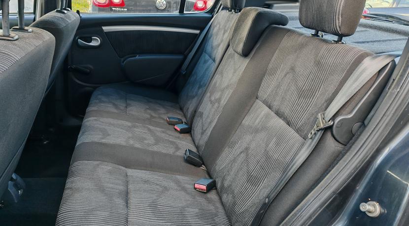 Dacia Sandero 1.2 16V 75 LAUREATE